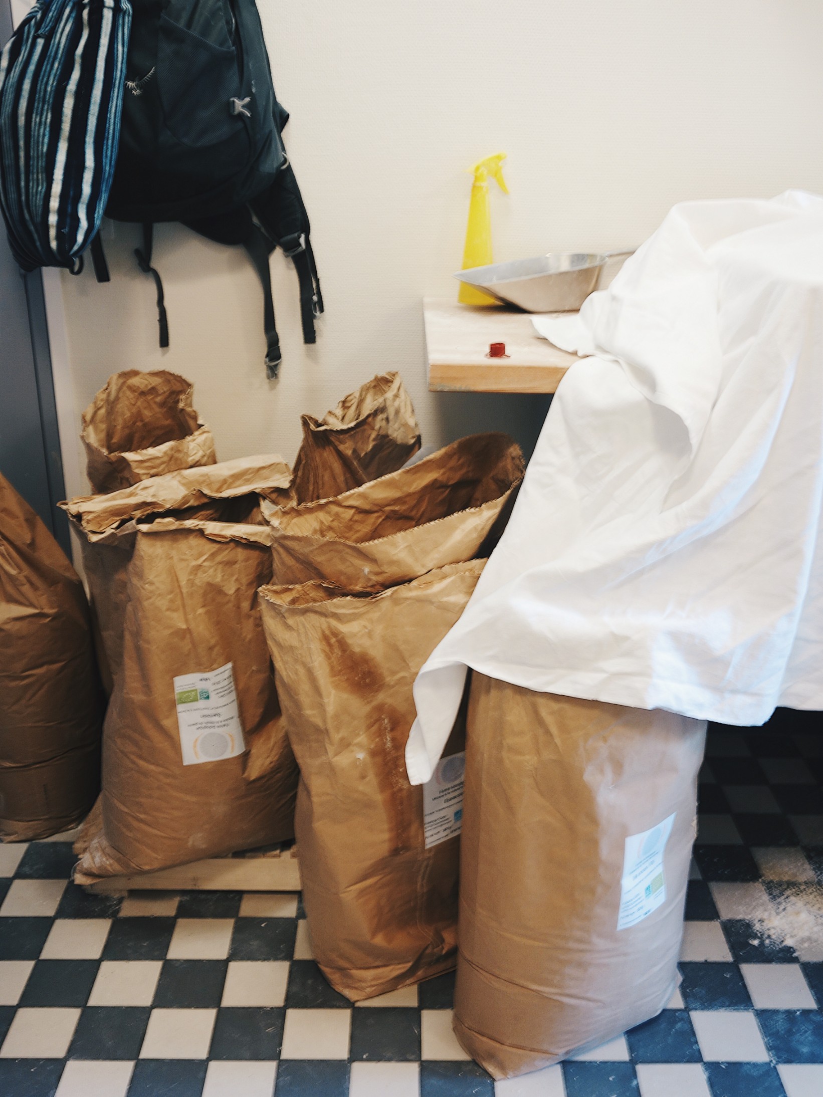 Le pain naturel de la Boulangerie Chardon aux Grands Voisins à Paris